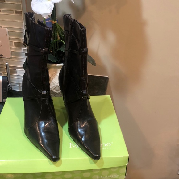 Boots - Picture 1 of 5